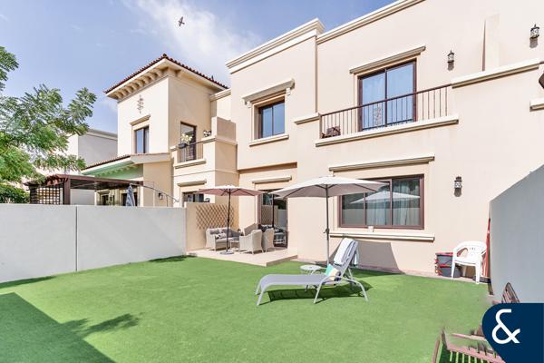 Type 1M | Backing Pool | Three Bedrooms